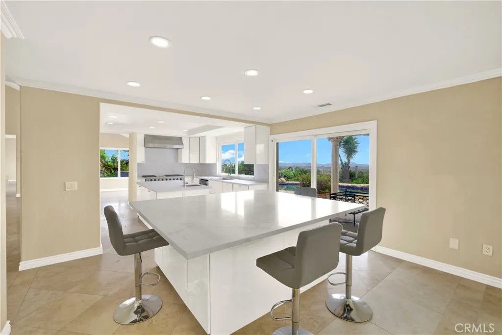 https://cdn.realtyfeed.com/cdn/127/307084373/1607efe52413017a24a27fa7c833dd26.webp