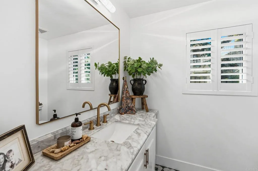 https://cdn.realtyfeed.com/cdn/127/307084385/09144286781c5f37f4b7a110b7efa676.webp