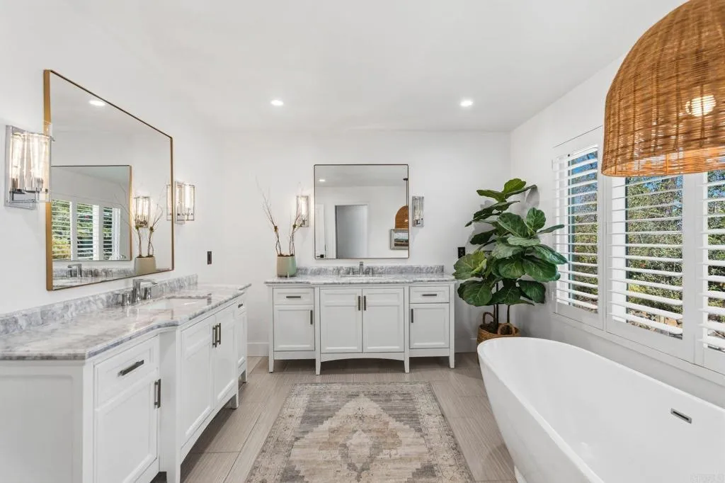 https://cdn.realtyfeed.com/cdn/127/307084385/45366bdbf253a936b15be4ad6ded03ab.webp