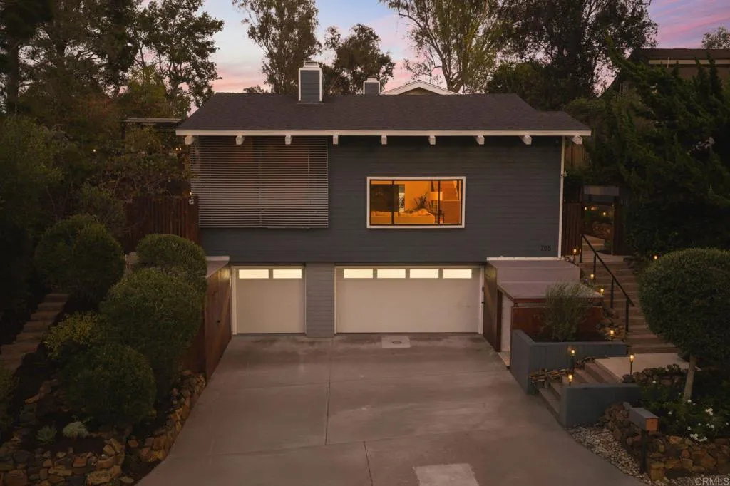 https://cdn.realtyfeed.com/cdn/127/307084385/5729ee31f4c9c2779c7ed293f4e429ec.webp