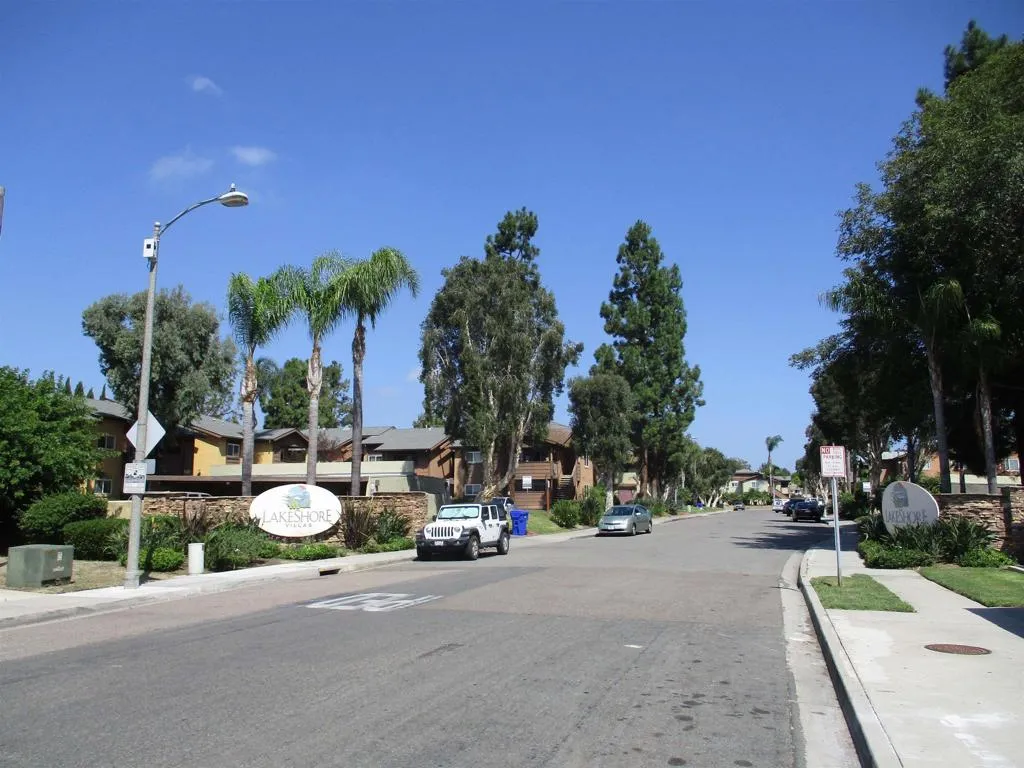 https://cdn.realtyfeed.com/cdn/127/307084405/2c2e50957b8f32a2eca1de5a9b6392b6.webp