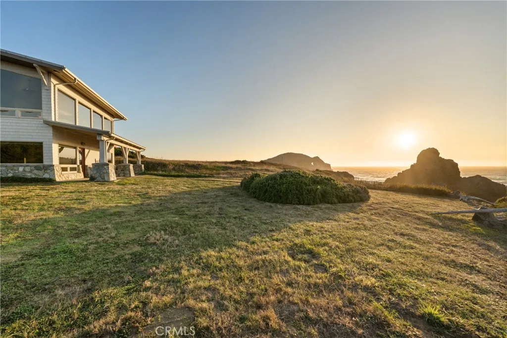 405 Island View, Smith River, CA 95567 - Main photo, Smith River, CA