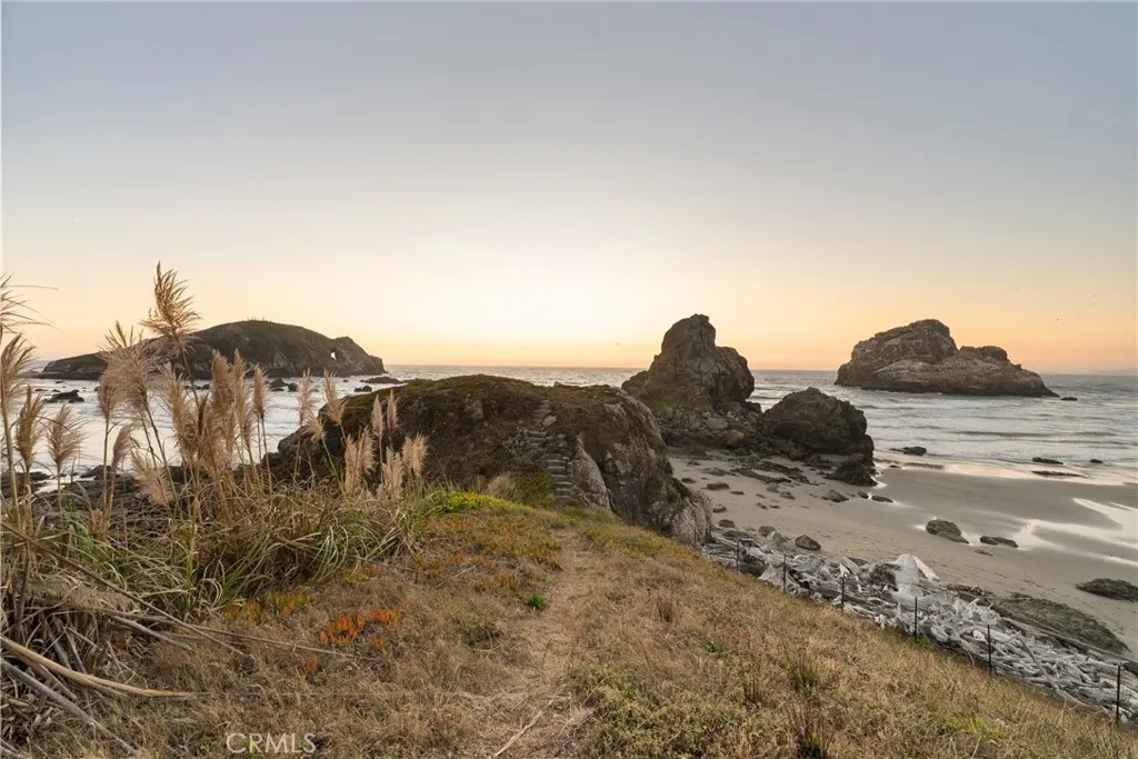 405 Island View, Smith River, CA 95567 - Photo 4 of 146, Smith River, CA