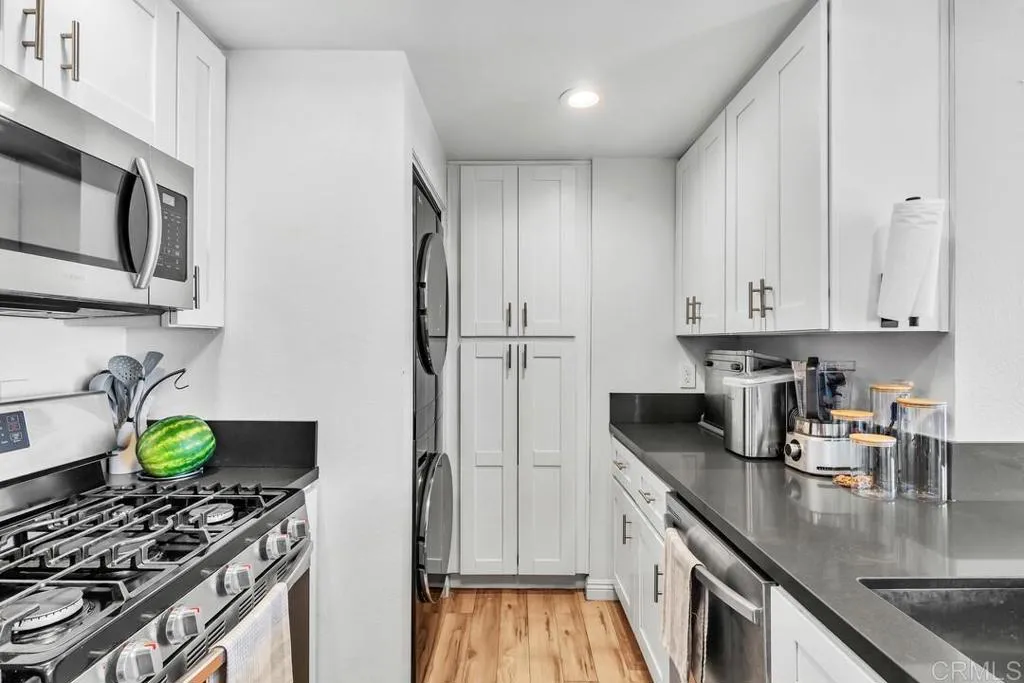 https://cdn.realtyfeed.com/cdn/127/307084634/63f5e88f4cd8e72f6a7a06d9e0b5a3bd.webp