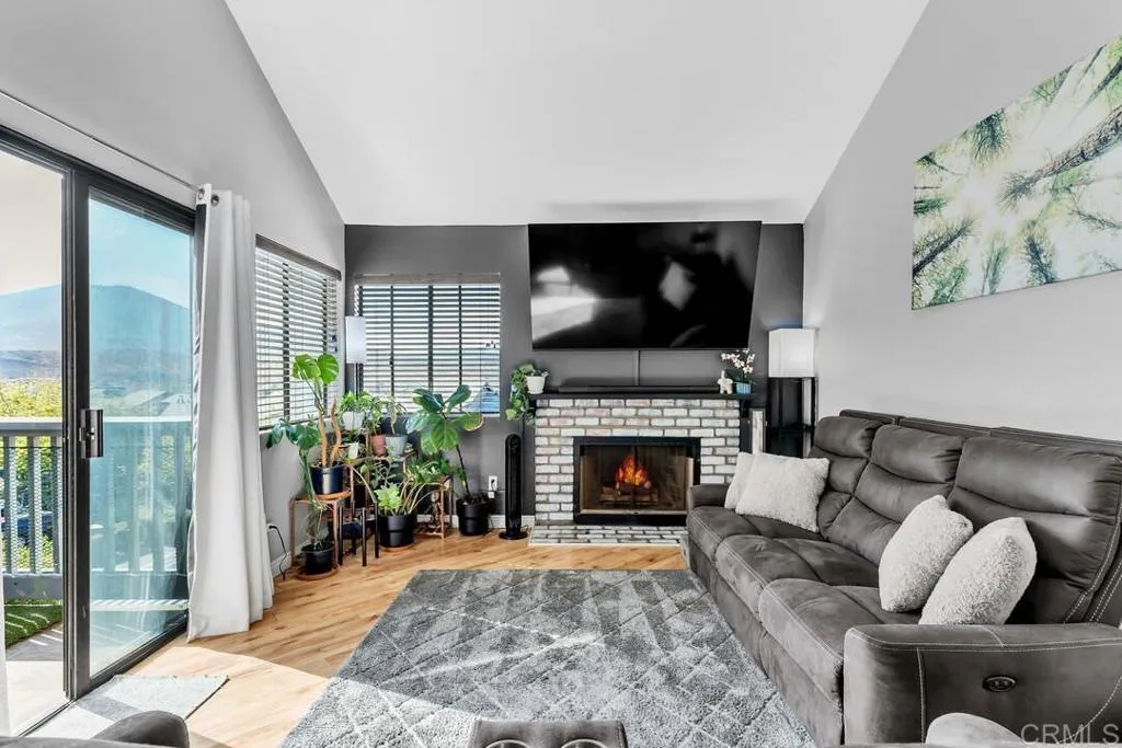 3049 Golden Oak Way, Spring Valley, CA 91978 - Main photo, Spring Valley, CA