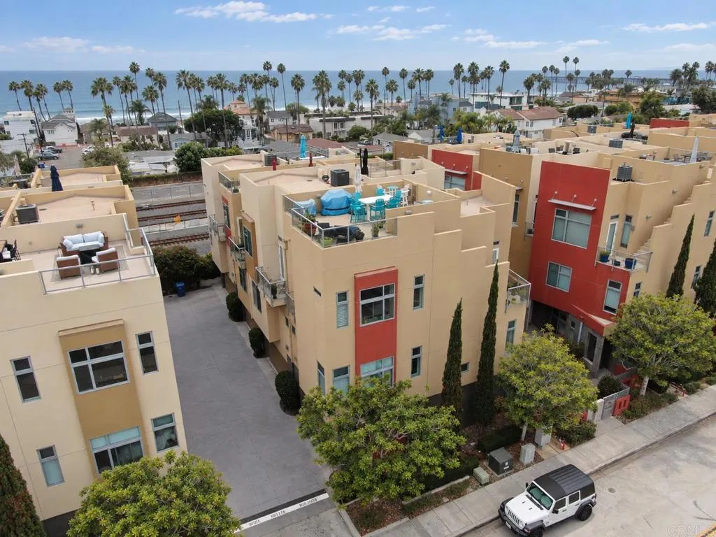 https://cdn.realtyfeed.com/cdn/127/307084740/4d32b8ffb9c70667e352b52f5d2dca23.webp