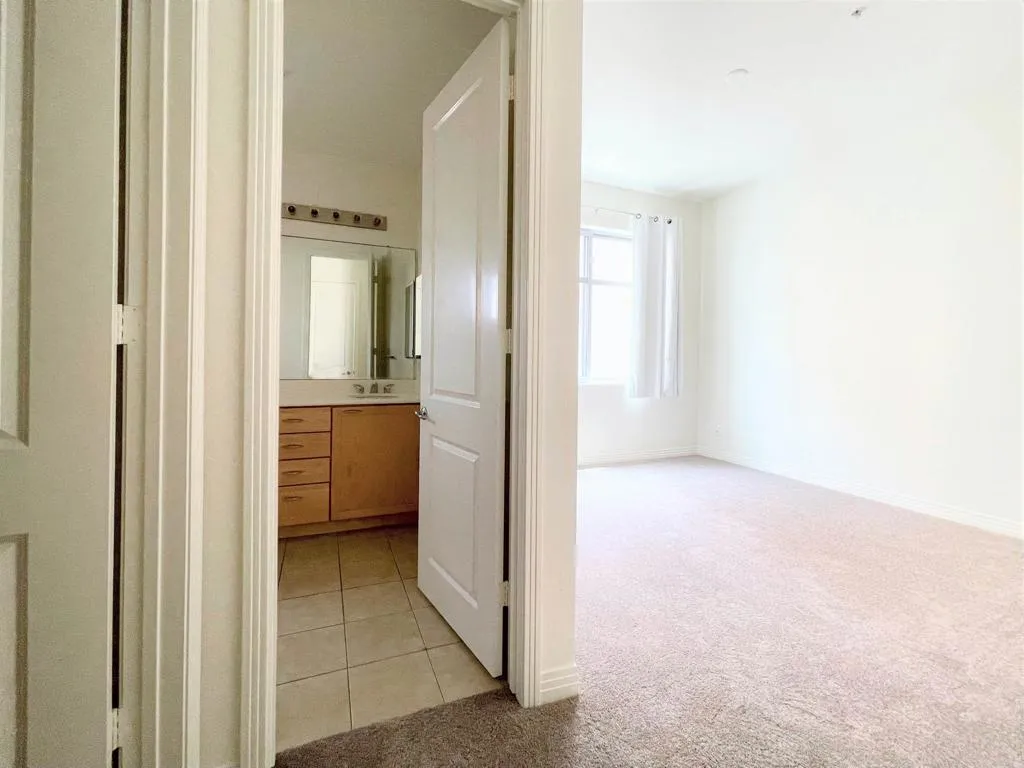 https://cdn.realtyfeed.com/cdn/127/307084740/501e76e7de2ceb5b7db8dee5d025748b.webp