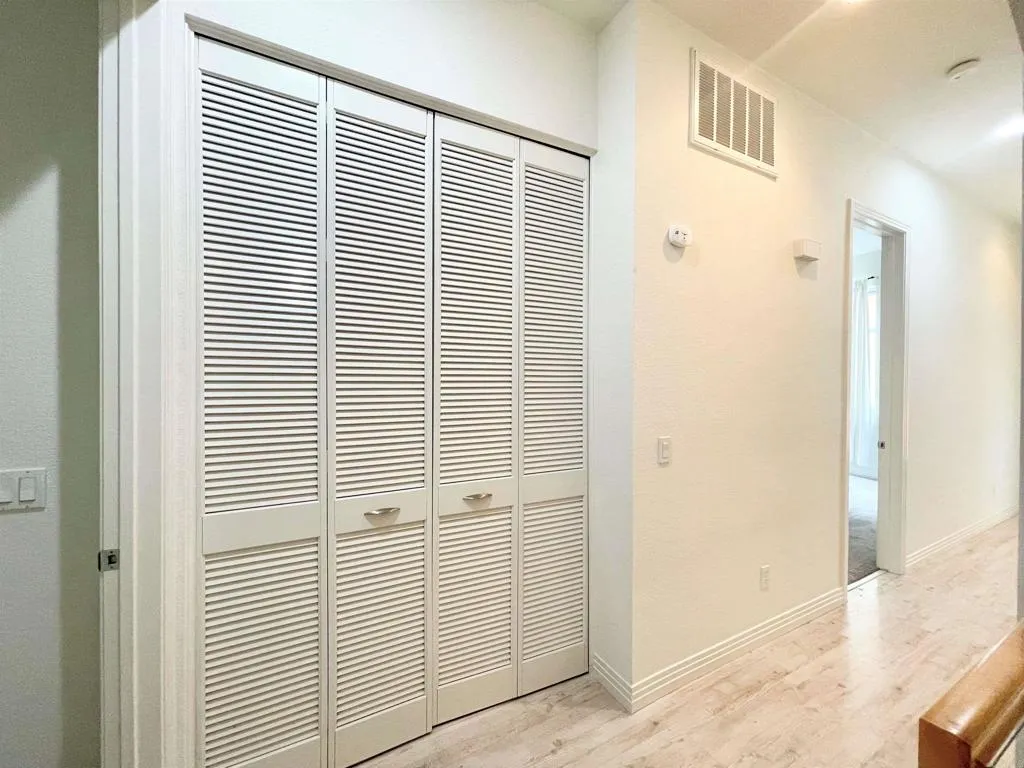 https://cdn.realtyfeed.com/cdn/127/307084740/5c9d916ac5c534b9f9239fd554441f5e.webp
