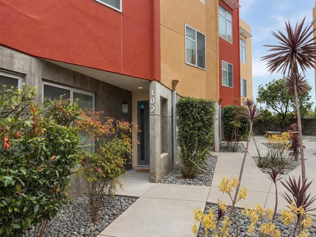 477 S Cleveland Street Unit 102, Oceanside, CA 92054 - Photo 3 of 31, Oceanside, CA