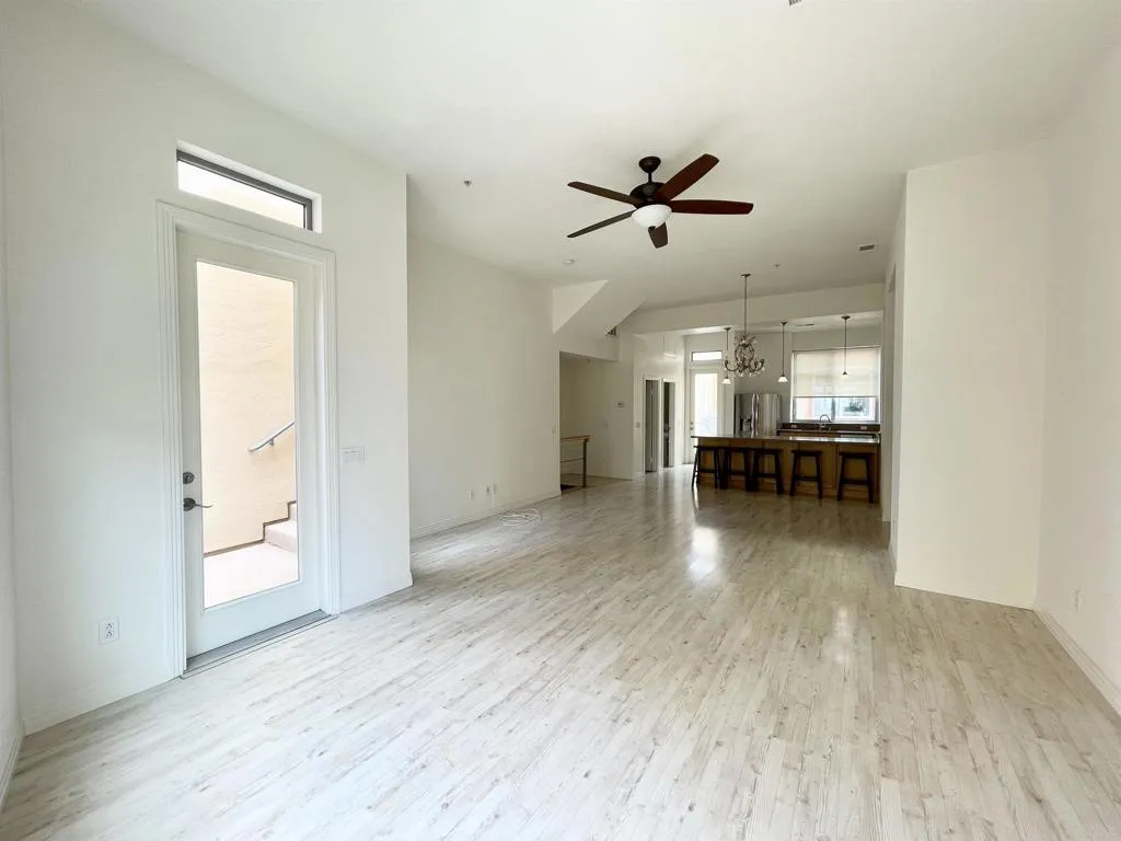 https://cdn.realtyfeed.com/cdn/127/307084740/b655b9182a745578b8789f046c569541.webp