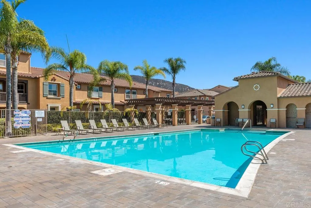 https://cdn.realtyfeed.com/cdn/127/307084753/e9cb8015ad01a56cded694a214466e83.webp