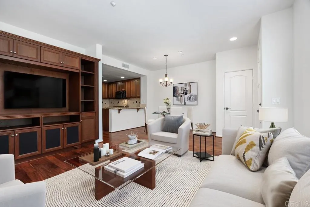 https://cdn.realtyfeed.com/cdn/127/307084753/f3a8dfe20322fcf59ef608bd53f8522f.webp