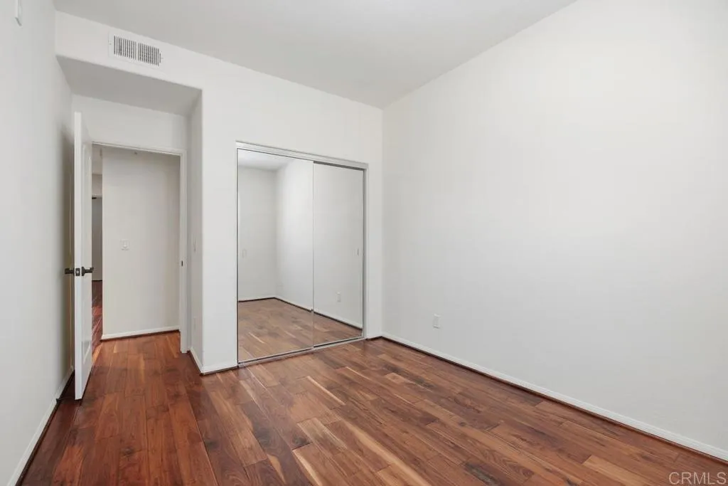 https://cdn.realtyfeed.com/cdn/127/307084753/f93961d2e6f549dcd44b9b5388f3bdc1.webp