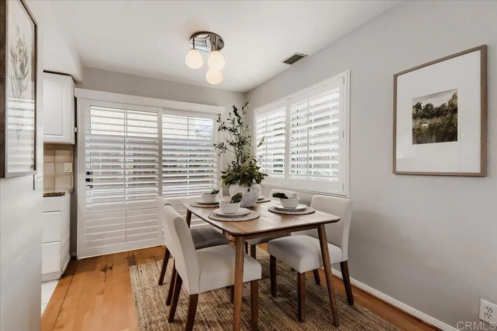 https://cdn.realtyfeed.com/cdn/127/307084776/3a5f5c66c7474599c5f3f8c1f46fa90f.webp