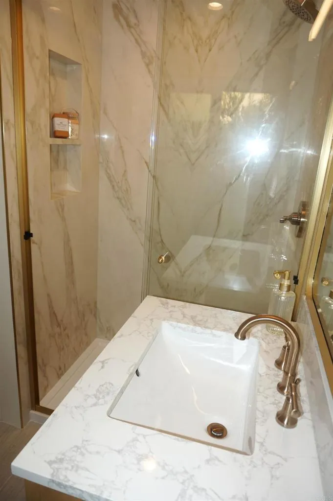 https://cdn.realtyfeed.com/cdn/127/307084816/1c2a4c492d881ca61c93d1dbecca3d34.webp