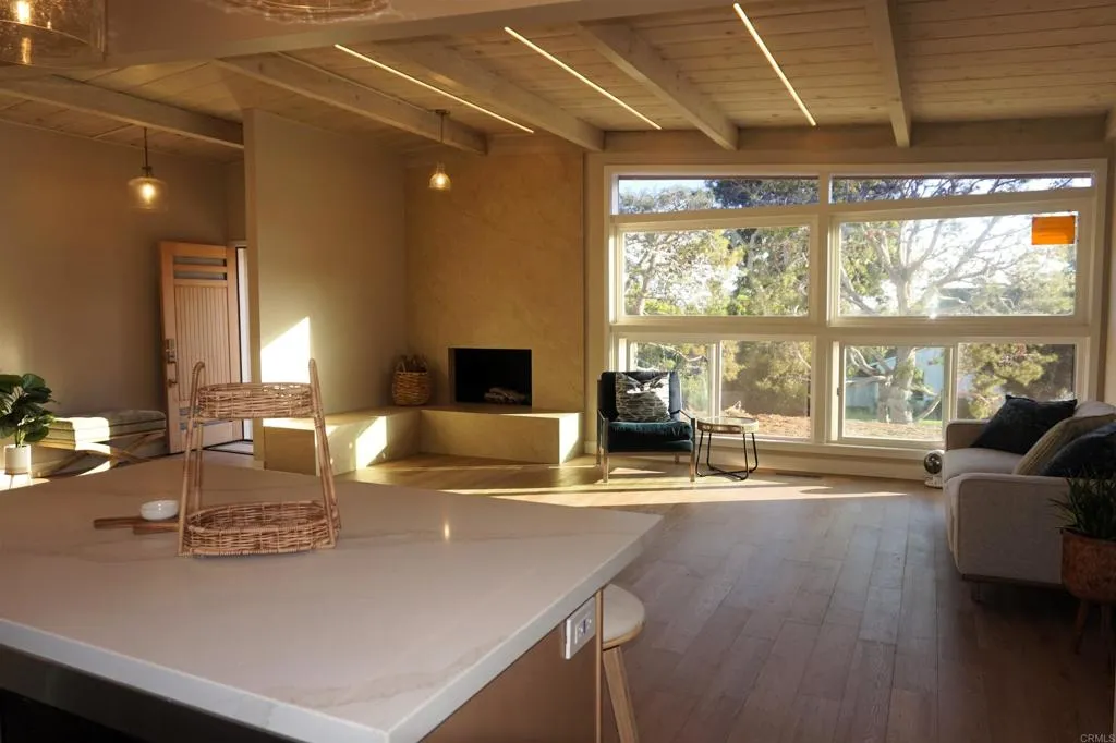 https://cdn.realtyfeed.com/cdn/127/307084816/2cbd135efbdd35a6a063520ebf532988.webp