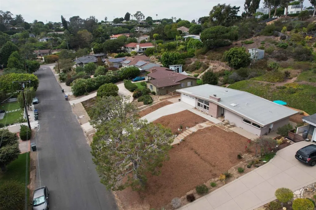 https://cdn.realtyfeed.com/cdn/127/307084816/52479ec95be5475a2497414f8b061503.webp