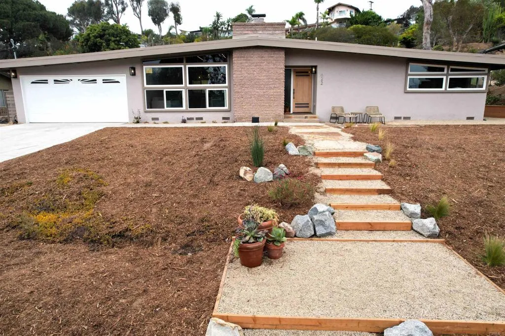 622 Glencrest Place, Solana Beach, CA 92075 - Main photo, Solana Beach, CA