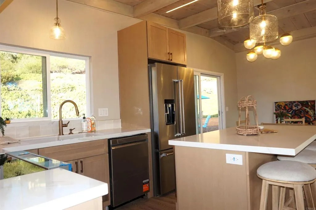 https://cdn.realtyfeed.com/cdn/127/307084816/a02ee30490a5fa0c923d9c006b5222ab.webp
