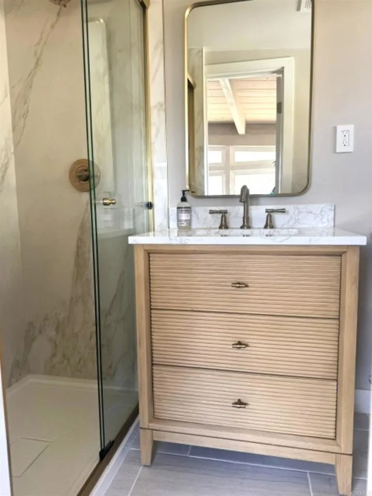 https://cdn.realtyfeed.com/cdn/127/307084816/fd43706f294d4dfef4f2c9e9aa00a7e1.webp