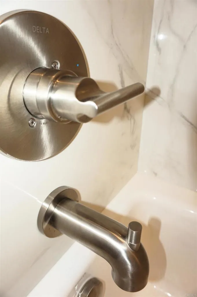 https://cdn.realtyfeed.com/cdn/127/307084816/fdca8134953f06243ddacb4b08ddfe4d.webp