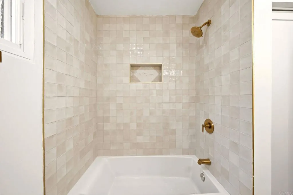 https://cdn.realtyfeed.com/cdn/127/307084833/05f1d1e596741bd22e83349daf119664.webp