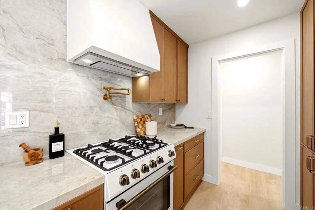 https://cdn.realtyfeed.com/cdn/127/307084833/a7621f41c7b37689772b53b7f3838f56.webp