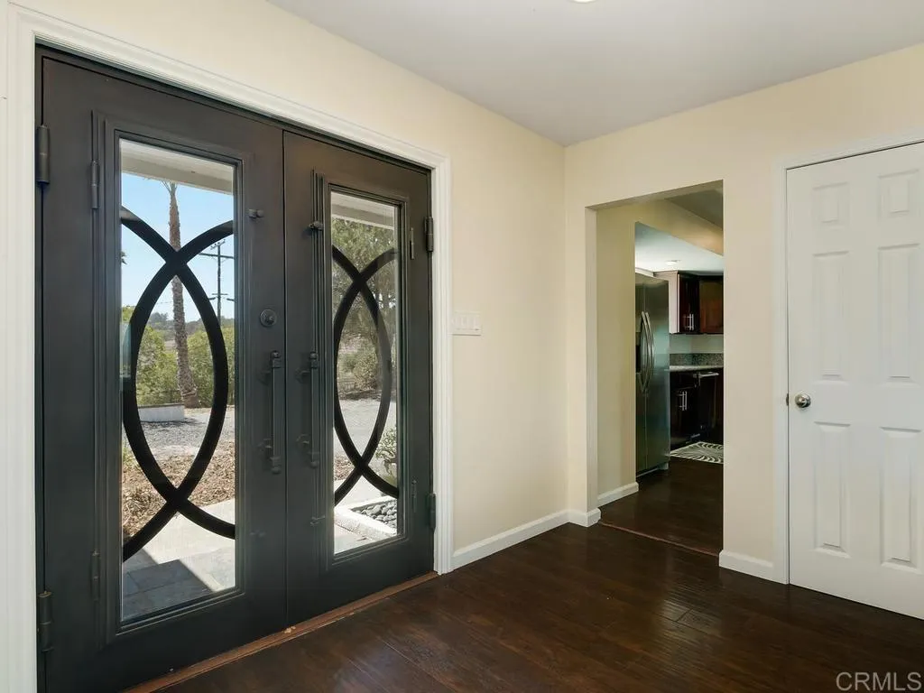 https://cdn.realtyfeed.com/cdn/127/307084931/9a5cb84bab5963c0b4512d1d5ab57fda.webp