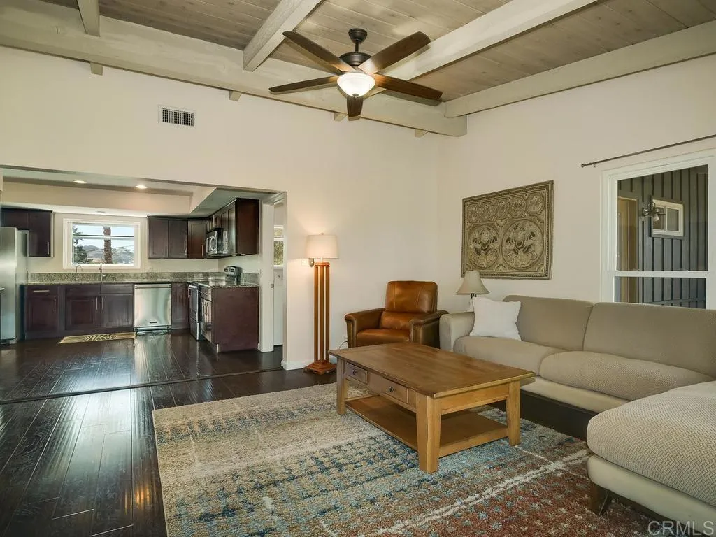 https://cdn.realtyfeed.com/cdn/127/307084931/c4e10587134c4802588d1c786f118cc0.webp