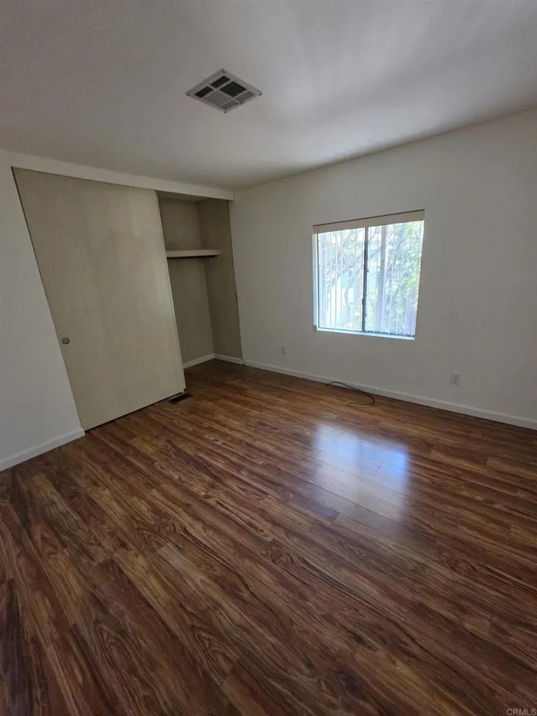 https://cdn.realtyfeed.com/cdn/127/307084948/912f1499ac56021eeb89fc800515fae7.webp