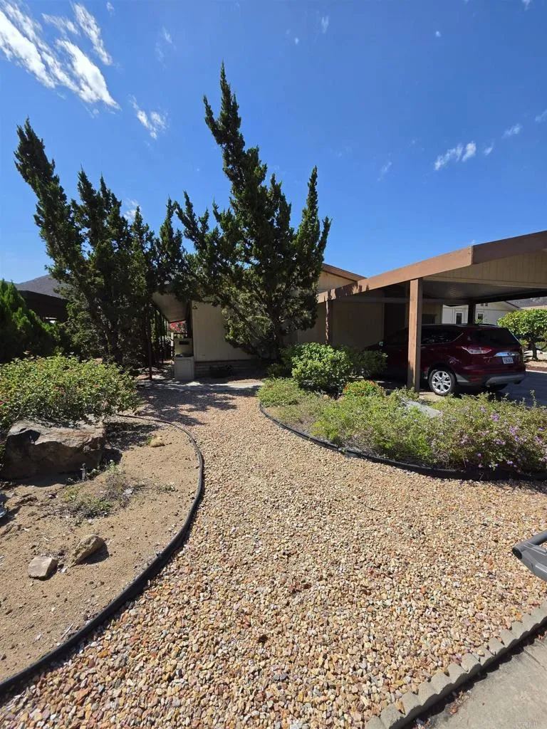 8975 Lawrence Welk Drive Unit 329, Escondido, CA 92026 - Photo 5 of 17, Escondido, CA