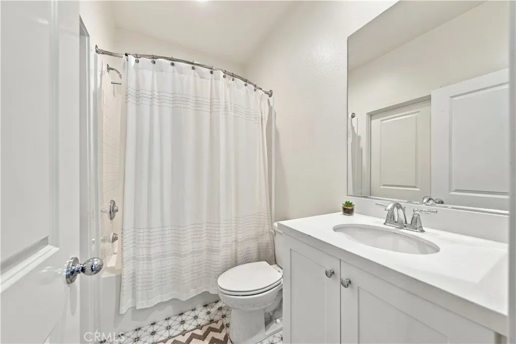https://cdn.realtyfeed.com/cdn/127/307084980/1c7a974d9efe9d5cf5412dd18b1ec69e.webp