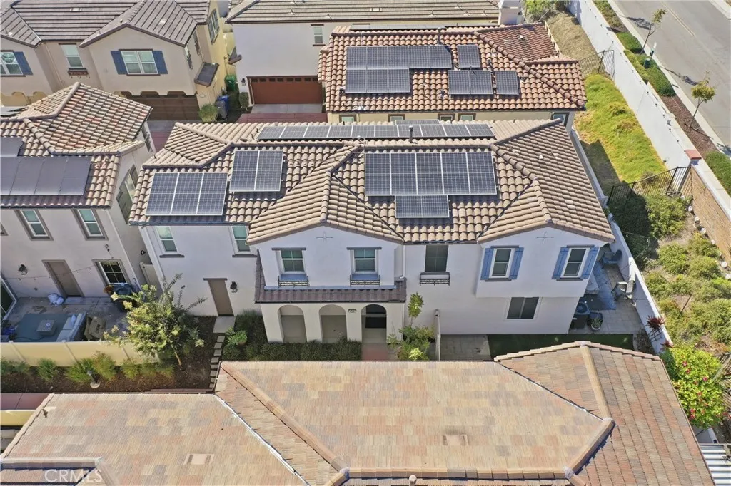 https://cdn.realtyfeed.com/cdn/127/307084980/6e83bfeadcd77e394debb0074339fa7f.webp