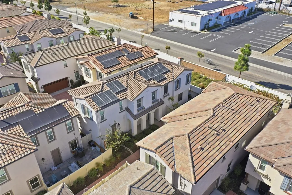 https://cdn.realtyfeed.com/cdn/127/307084980/e16193c89cd58810d0e1fb57ddab15c7.webp