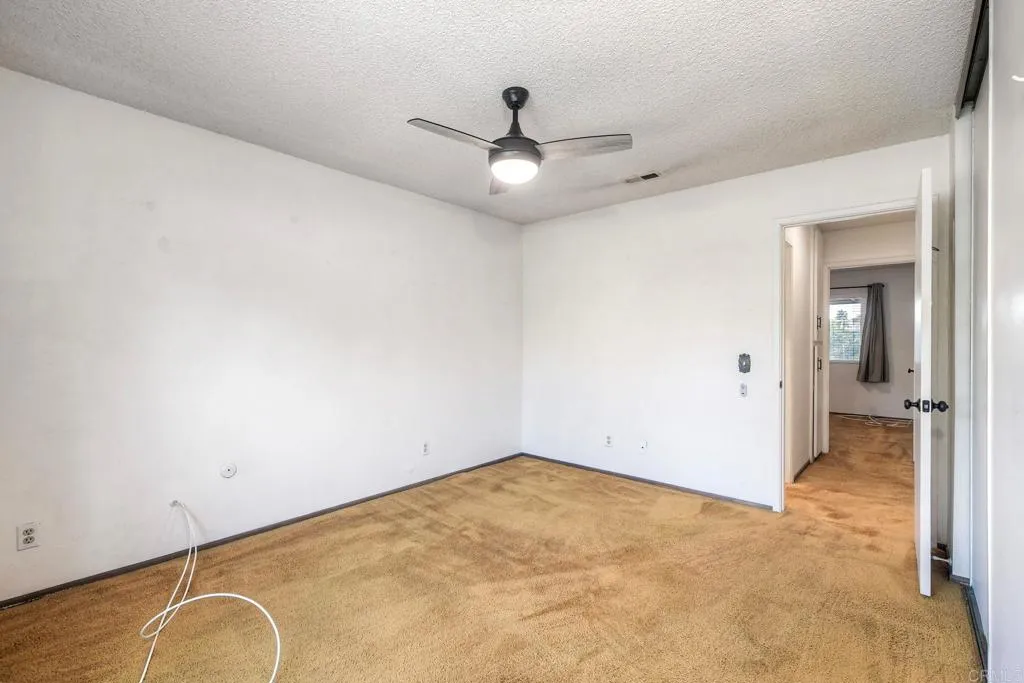 https://cdn.realtyfeed.com/cdn/127/307085041/78f25850db42e644e4a670c45e23f23d.webp