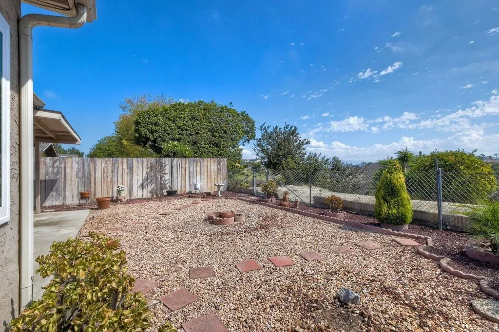 https://cdn.realtyfeed.com/cdn/127/307085041/b9d4f551a573a2b7cad126ebd2010039.webp