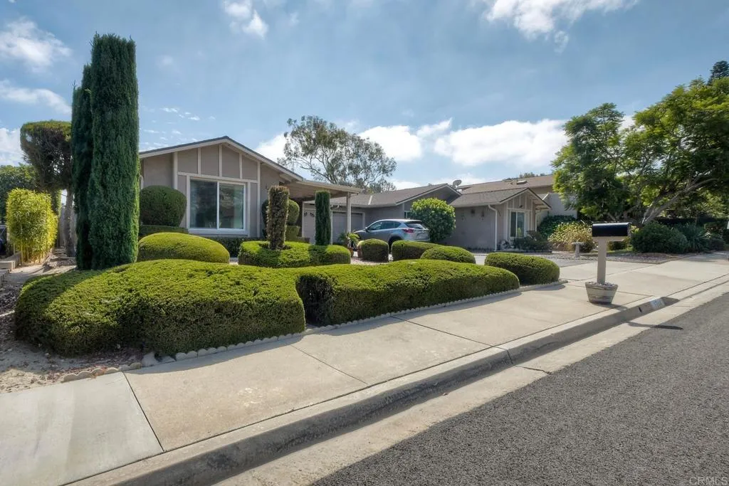 1344 Panorama Ridge, Oceanside, CA 92056 - Photo 2 of 25, Oceanside, CA