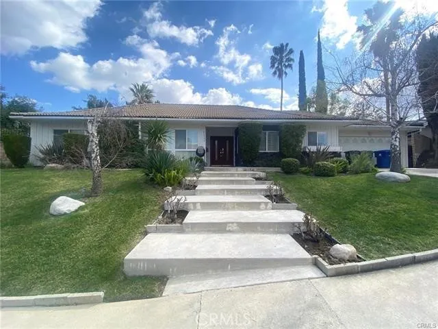 Woodland Hills, CA 91367