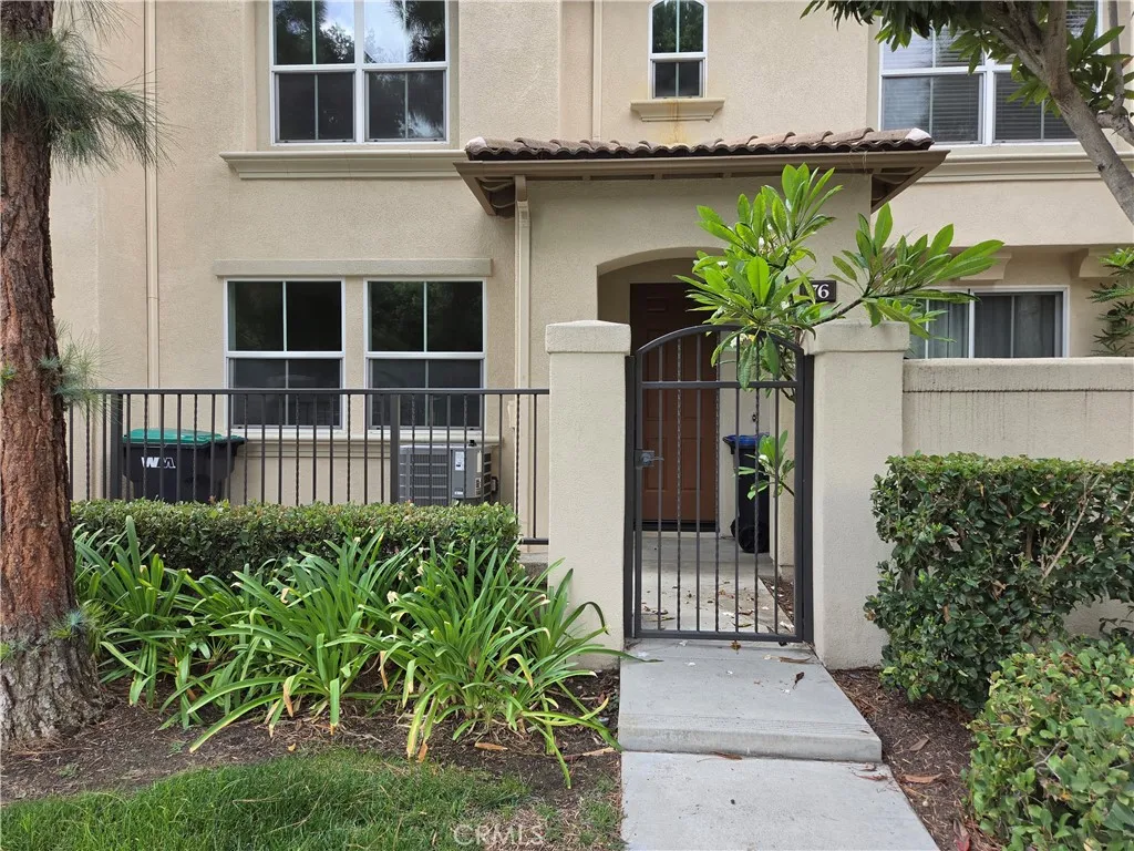 Irvine, CA 92602