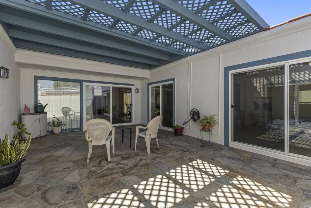 https://cdn.realtyfeed.com/cdn/127/307085105/36c2db13c7e0566bf931065abaede828.webp