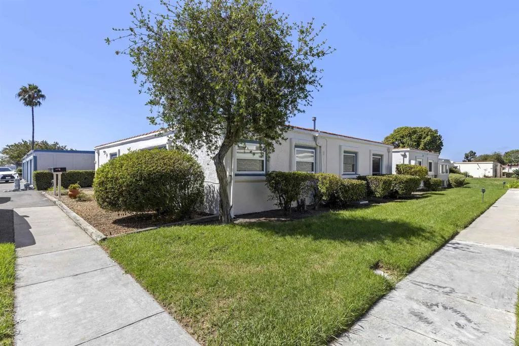 https://cdn.realtyfeed.com/cdn/127/307085105/41bc10a2b7a322ecf04f6d5fd3a3e368.webp
