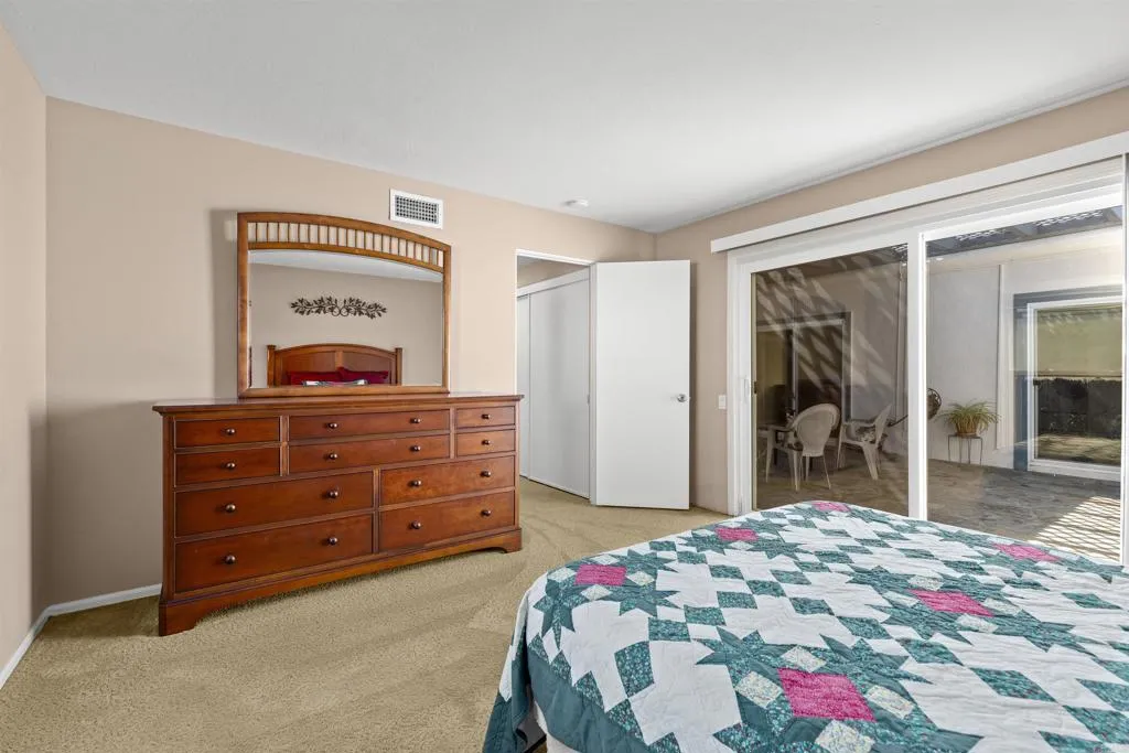 https://cdn.realtyfeed.com/cdn/127/307085105/8c6d1292d4f4ec1ce067aadd61bcaaa1.webp