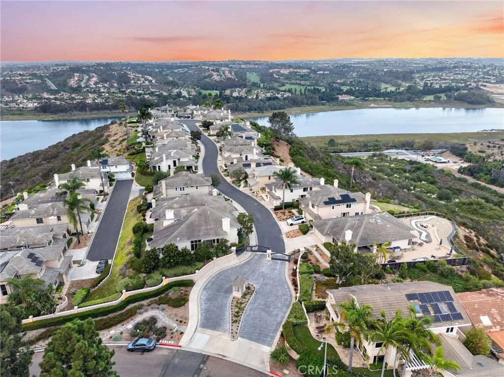 https://cdn.realtyfeed.com/cdn/127/307085141/113e9226ada8f6cc8ec24be8fd3afec7.webp