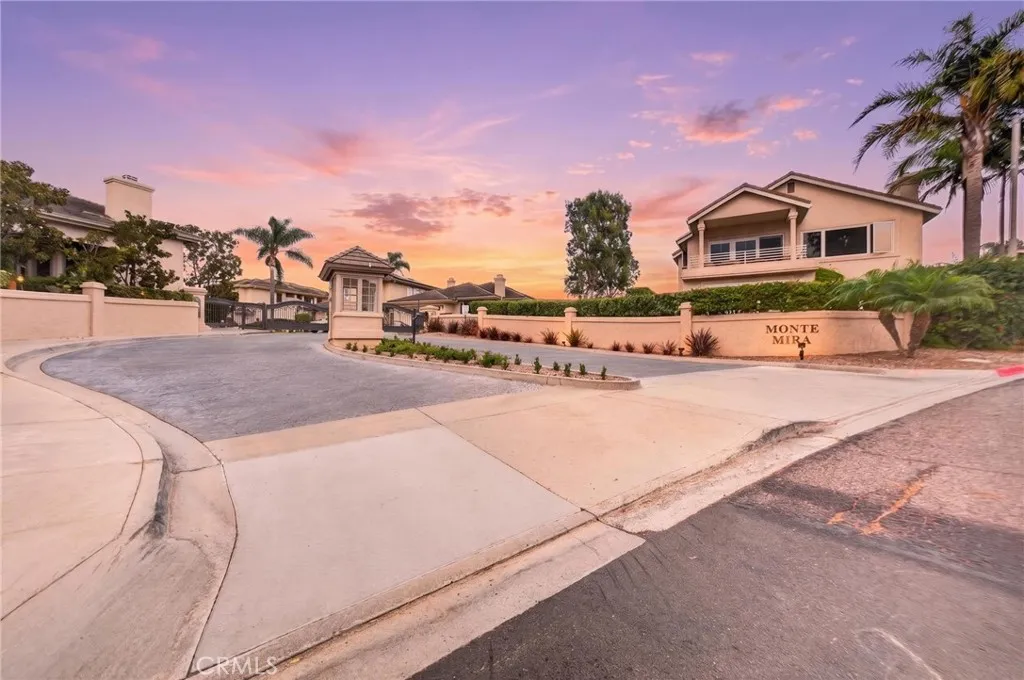 https://cdn.realtyfeed.com/cdn/127/307085141/b0ce9b8db637b8888d91d4c50578e4f1.webp