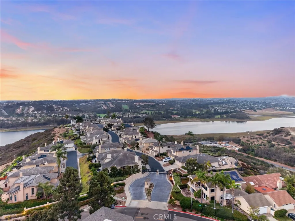 https://cdn.realtyfeed.com/cdn/127/307085141/d5a3cc4f339e131dc45fbc1beb3997e4.webp