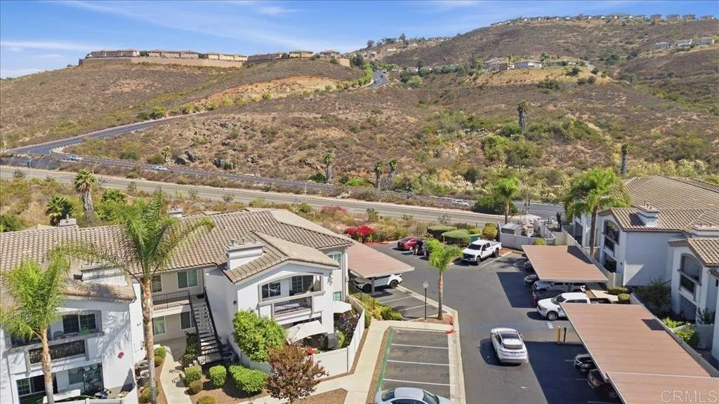 2708 Lake Pointe Drive Unit 212, Spring Valley, CA 91977 - Photo 4 of 28, Spring Valley, CA