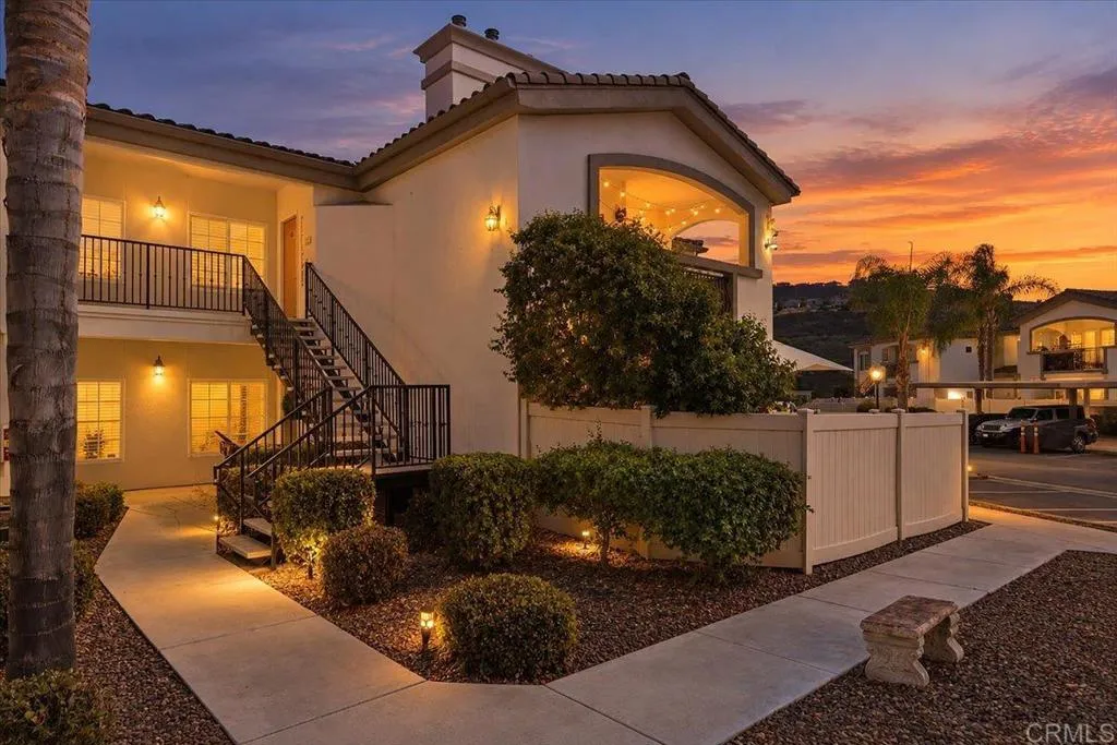 2708 Lake Pointe Drive Unit 212, Spring Valley, CA 91977 - Main photo, Spring Valley, CA