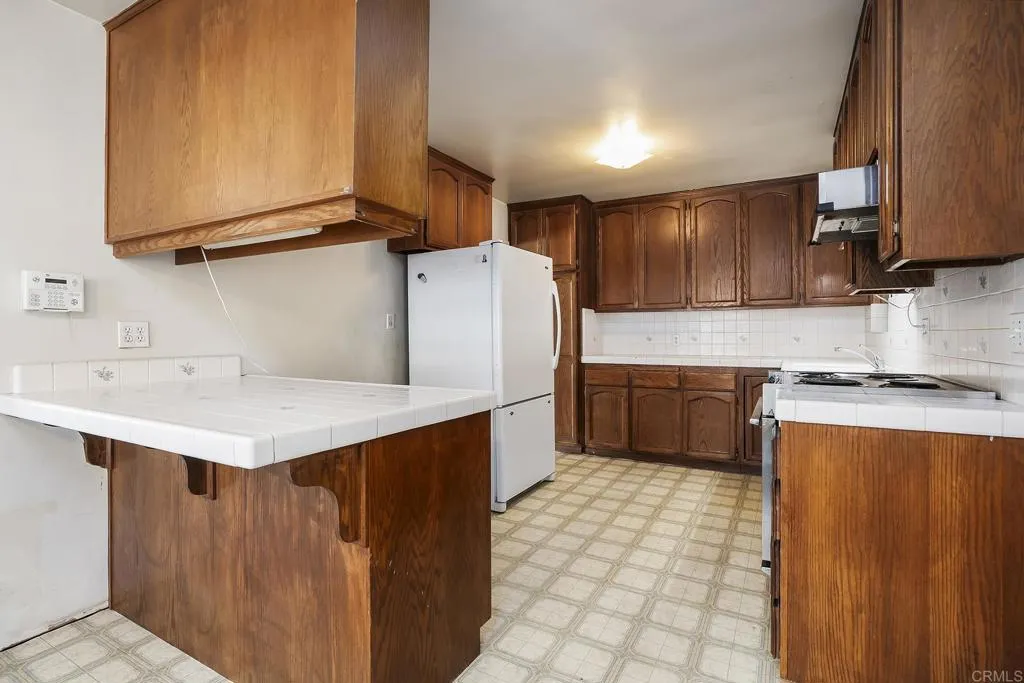 https://cdn.realtyfeed.com/cdn/127/307085169/58a3e694516da27b8ff4a93ac6a52a4e.webp
