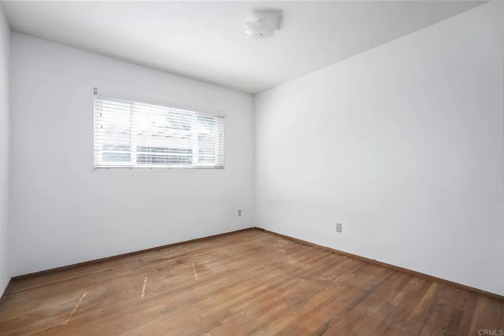https://cdn.realtyfeed.com/cdn/127/307085169/5c0ef11c97f34fc066f59f5e69ef72ec.webp