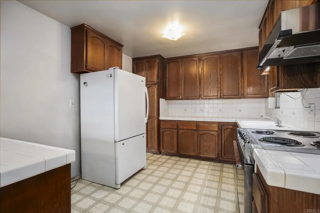 https://cdn.realtyfeed.com/cdn/127/307085169/7573b28279512d36c452ec579dcd55f0.webp